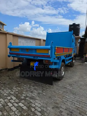 Mitsubishi Fuso Tippa 2000 Blue