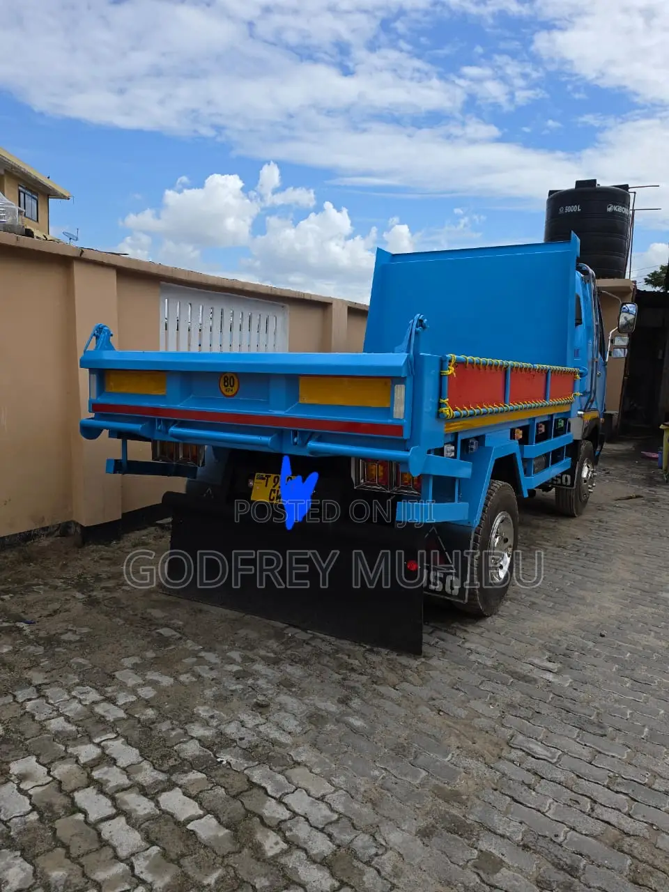 Mitsubishi Fuso Tippa 2000 Blue