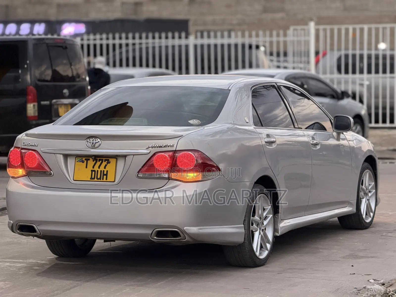 Toyota Crown 2009 Silver