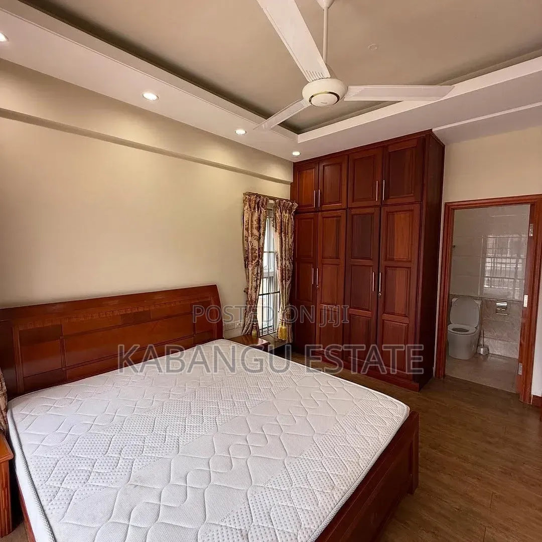 Furnished 3bdrm Villa in Oysterbay for rent