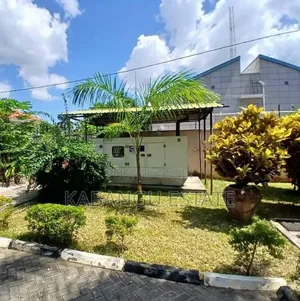 Furnished 4bdrm Villa in Oysterbay for rent