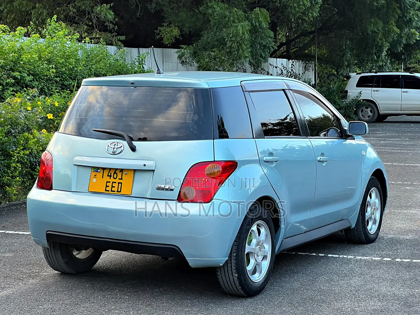 Toyota IST 2004 Silver