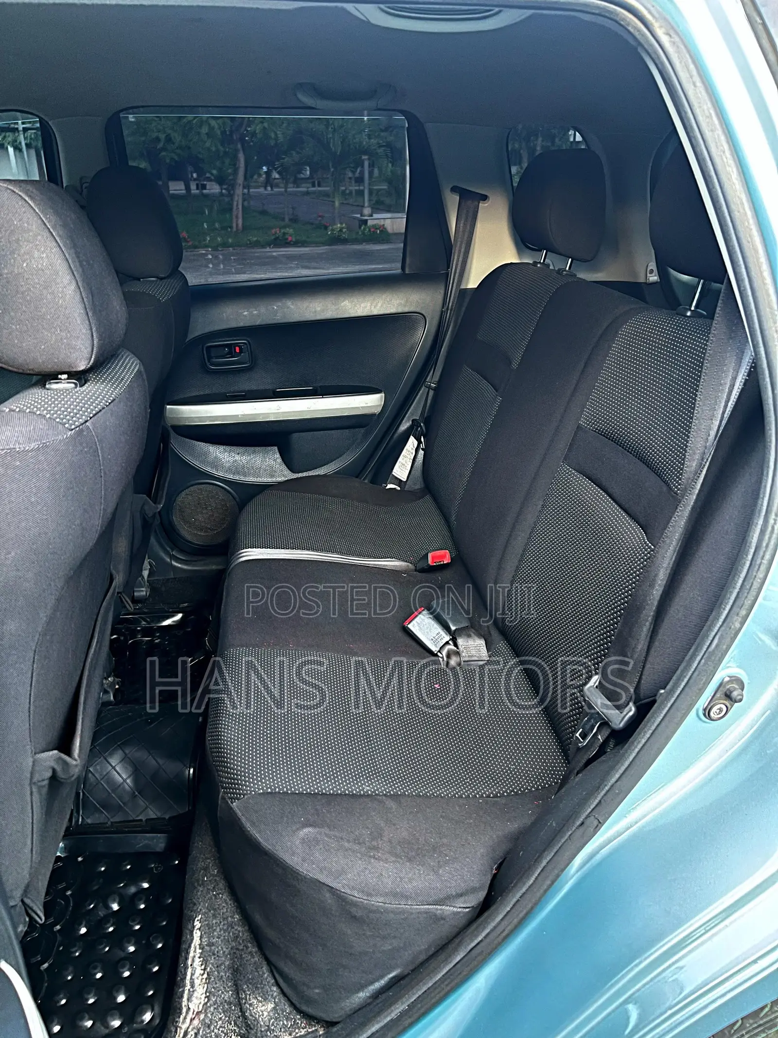 Toyota IST 2004 Silver