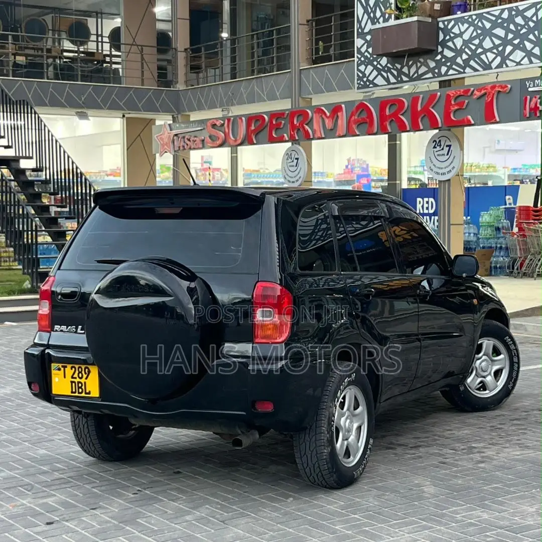 Toyota RAV4 Automatic 2003 Black