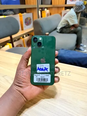 Apple iPhone 13 128 GB