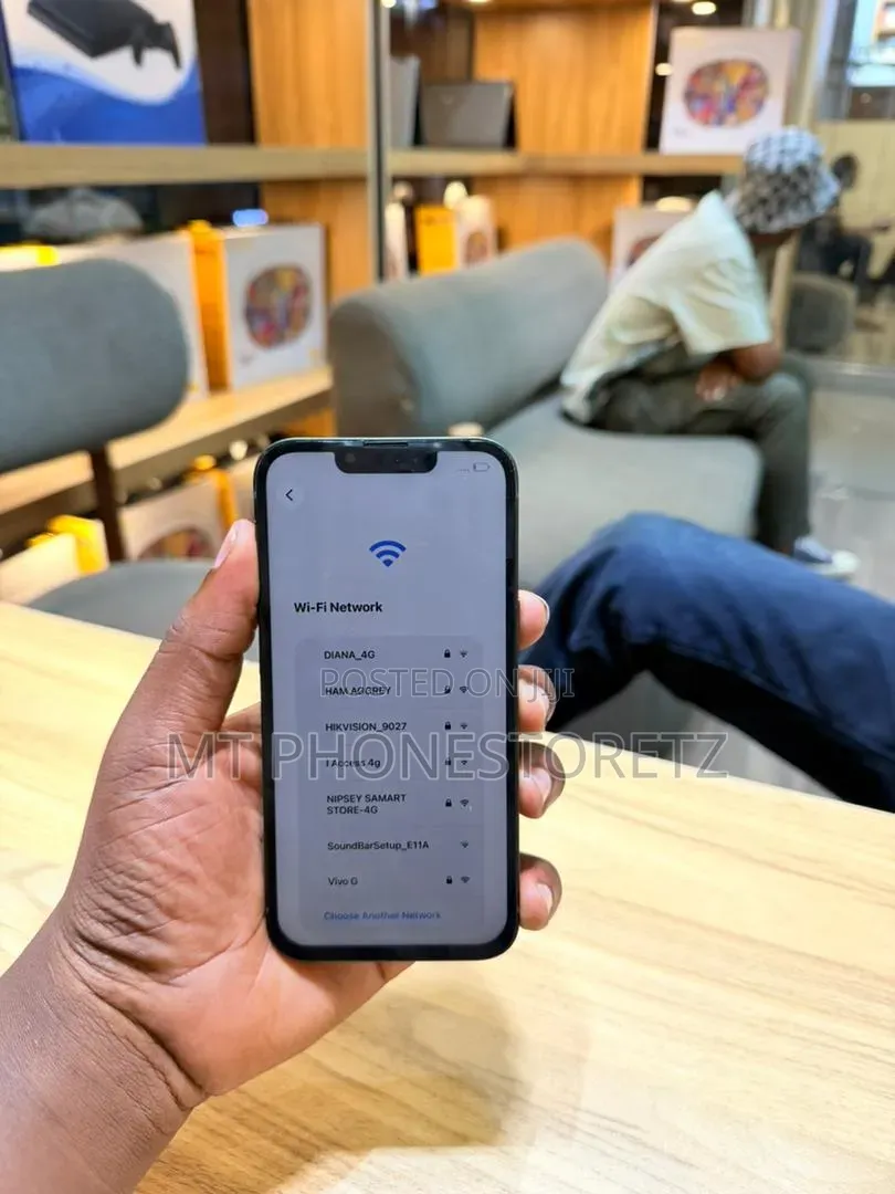Apple iPhone 13 128 GB