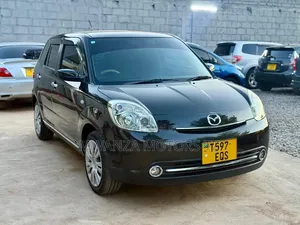 Mazda Verisa 2011 Black