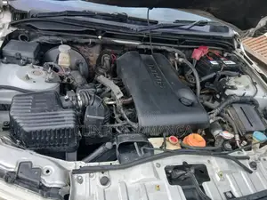 Suzuki Escudo 2012 Silver