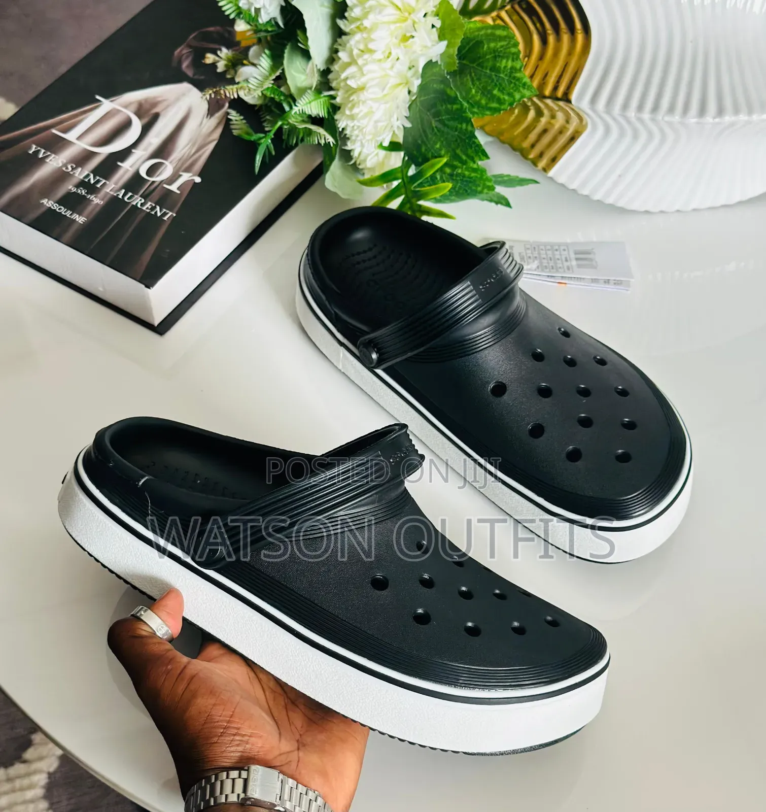 Crocs Sandals Brand New Materials Quality
