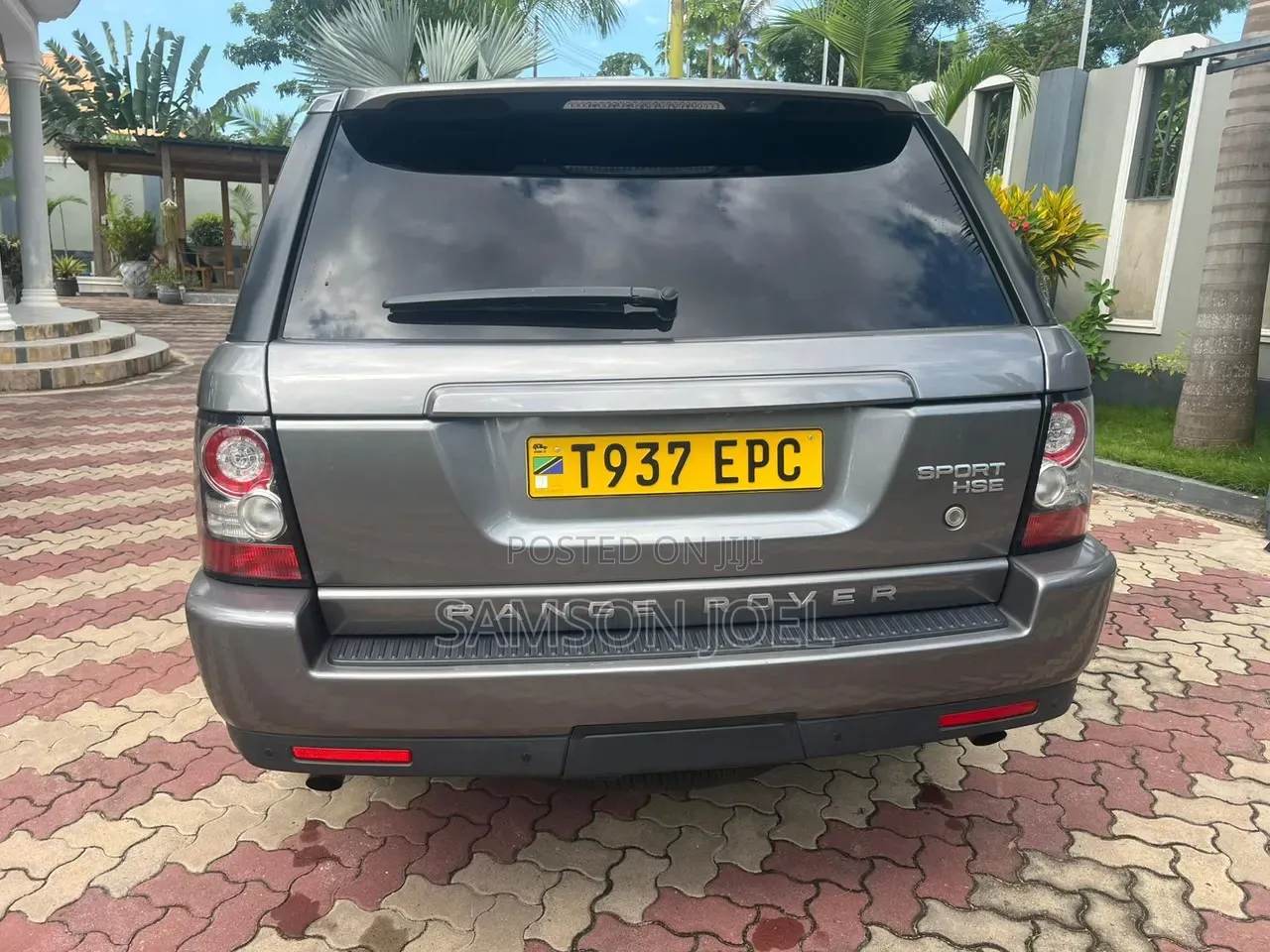 Land Rover Range Rover Sport 2010 Gray