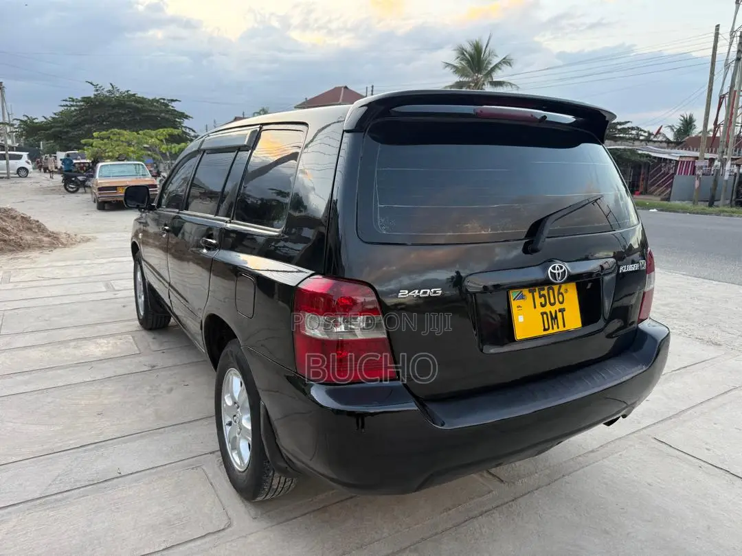 Toyota Kluger 2005 Black