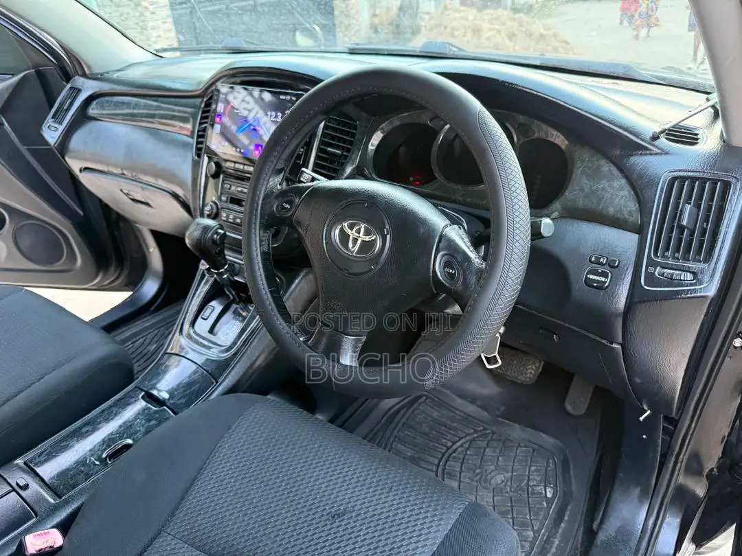 Toyota Kluger 2005 Black