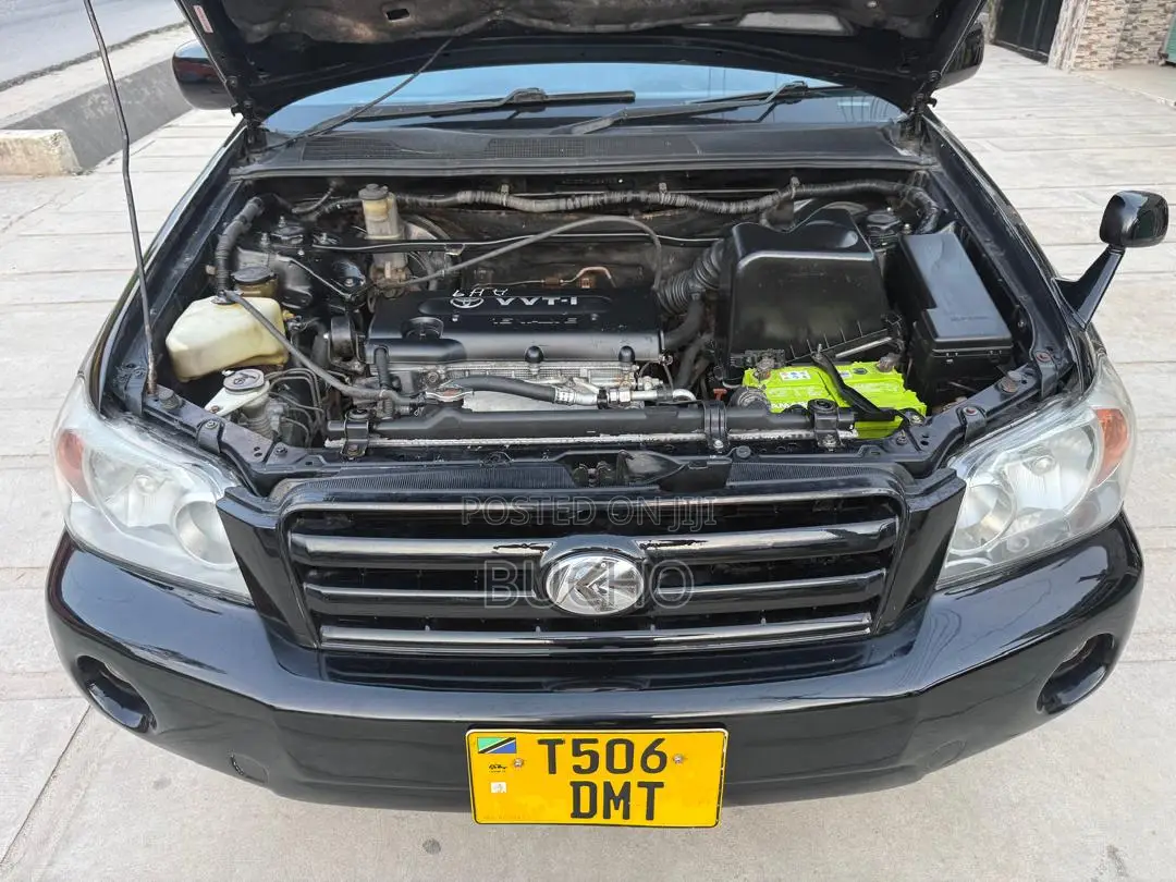 Toyota Kluger 2005 Black