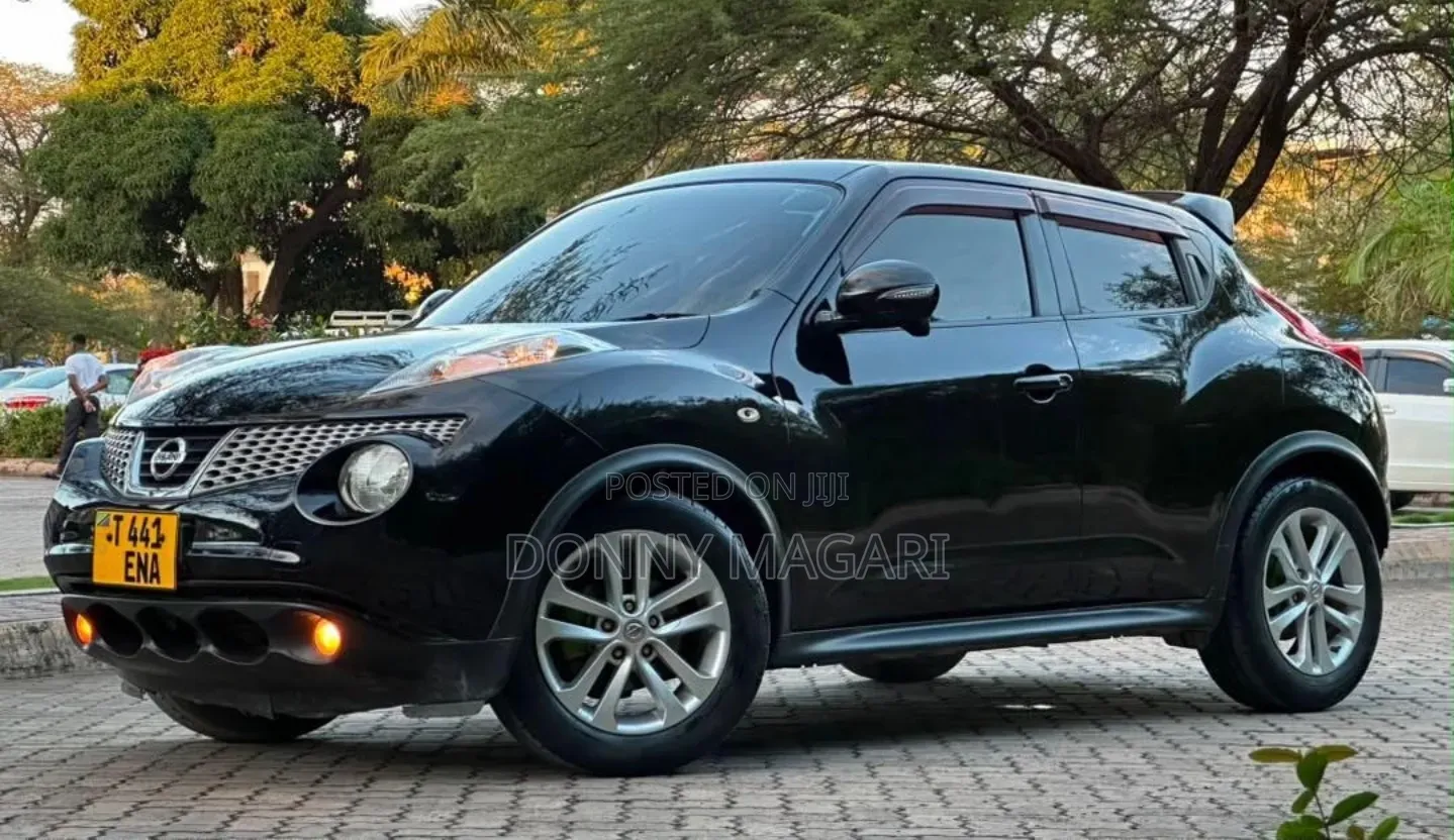 Nissan Juke 2012 Black