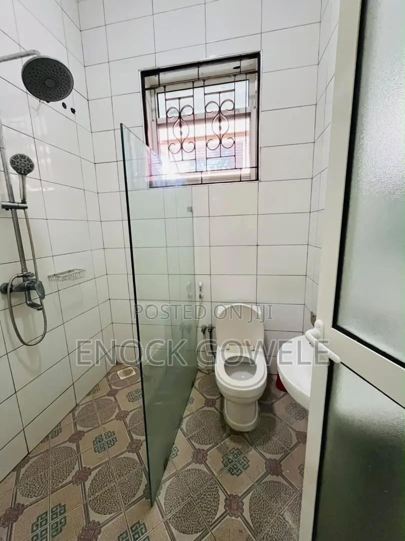 3bdrm Apartment in Makongo, Goba for rent