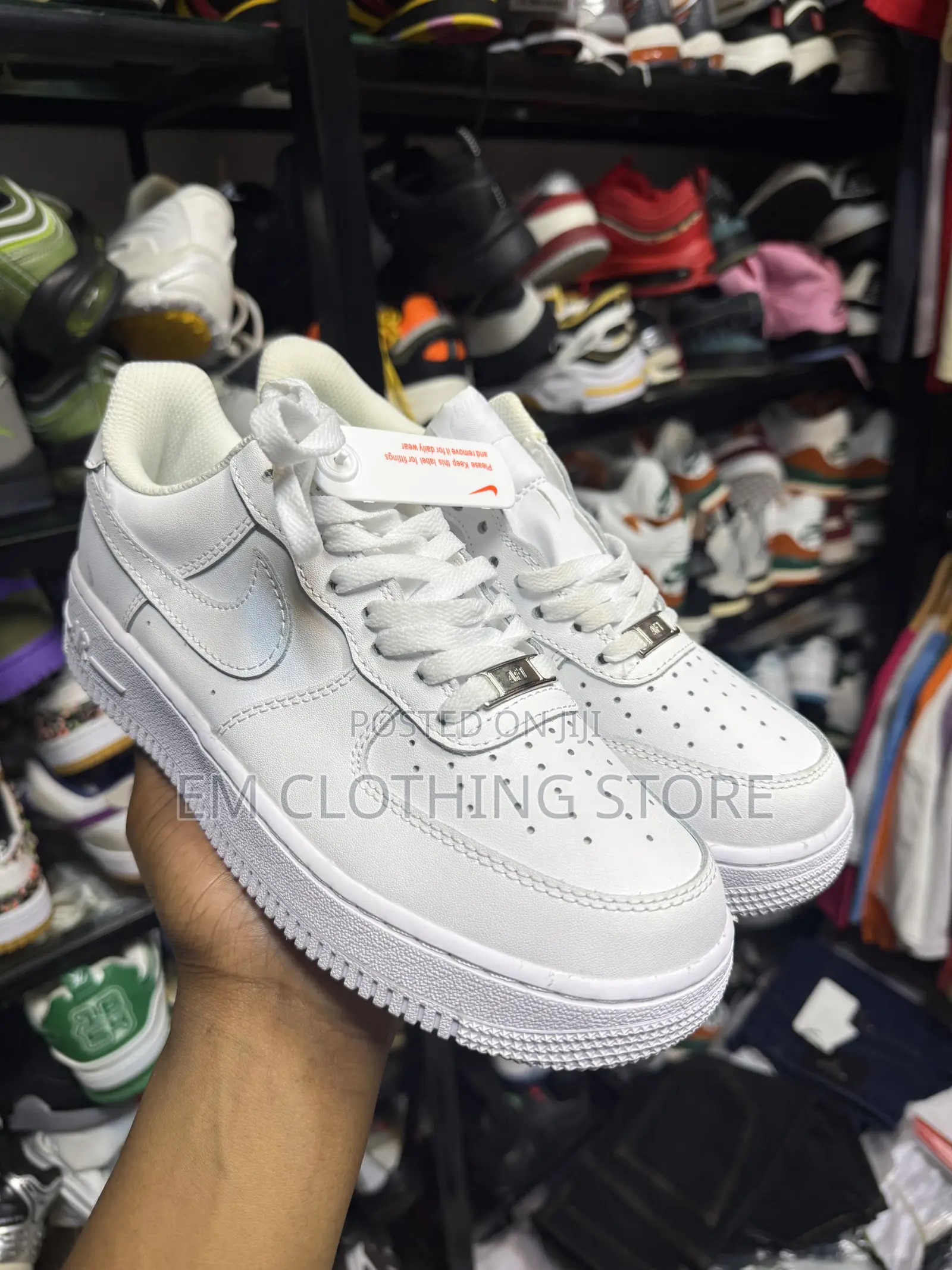 Airforce 1 Kwa Tuu