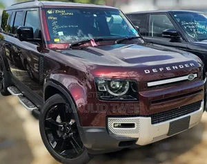 Land Rover Defender 2023 Red