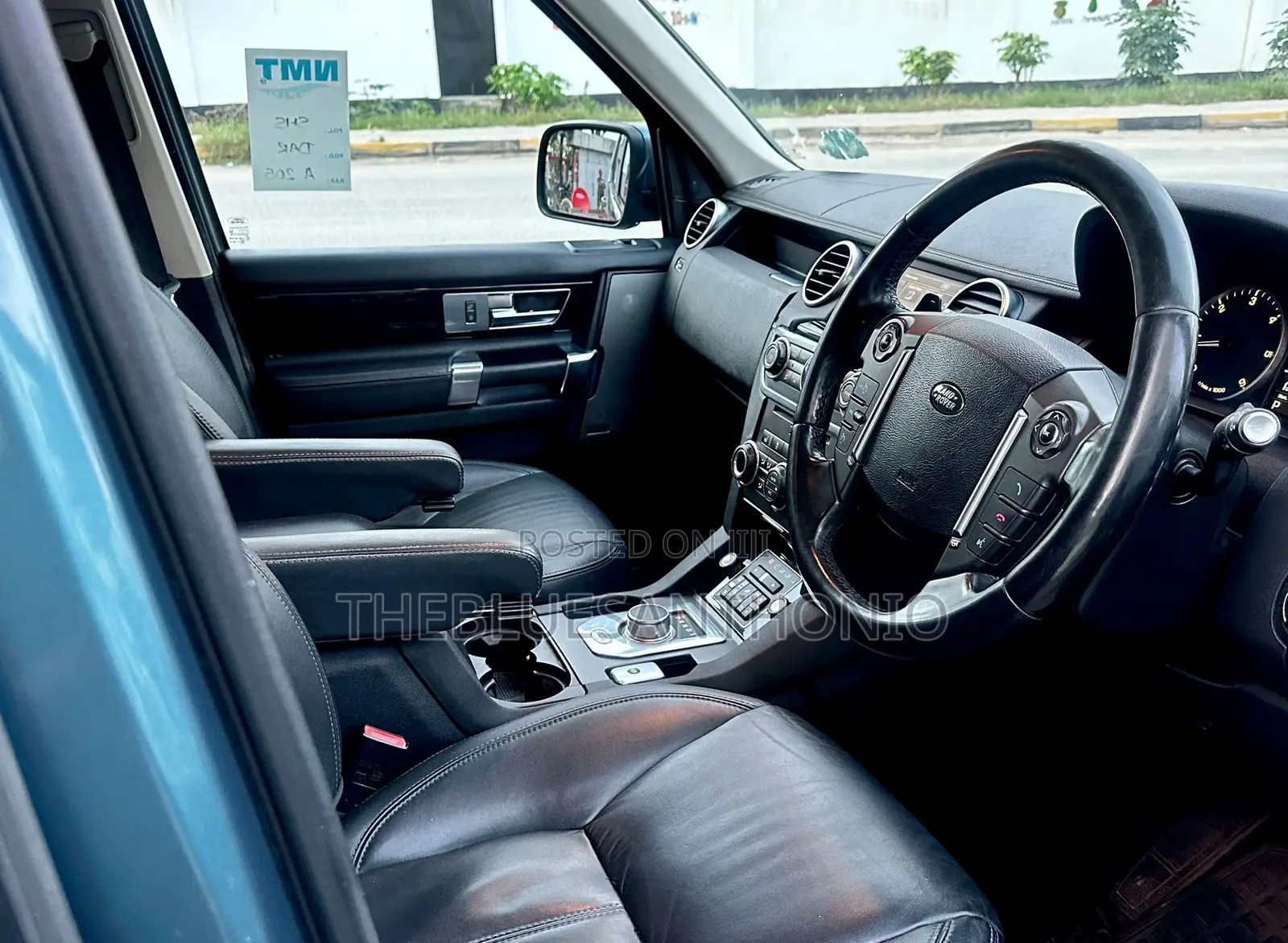 Land Rover Discovery 2013 Blue