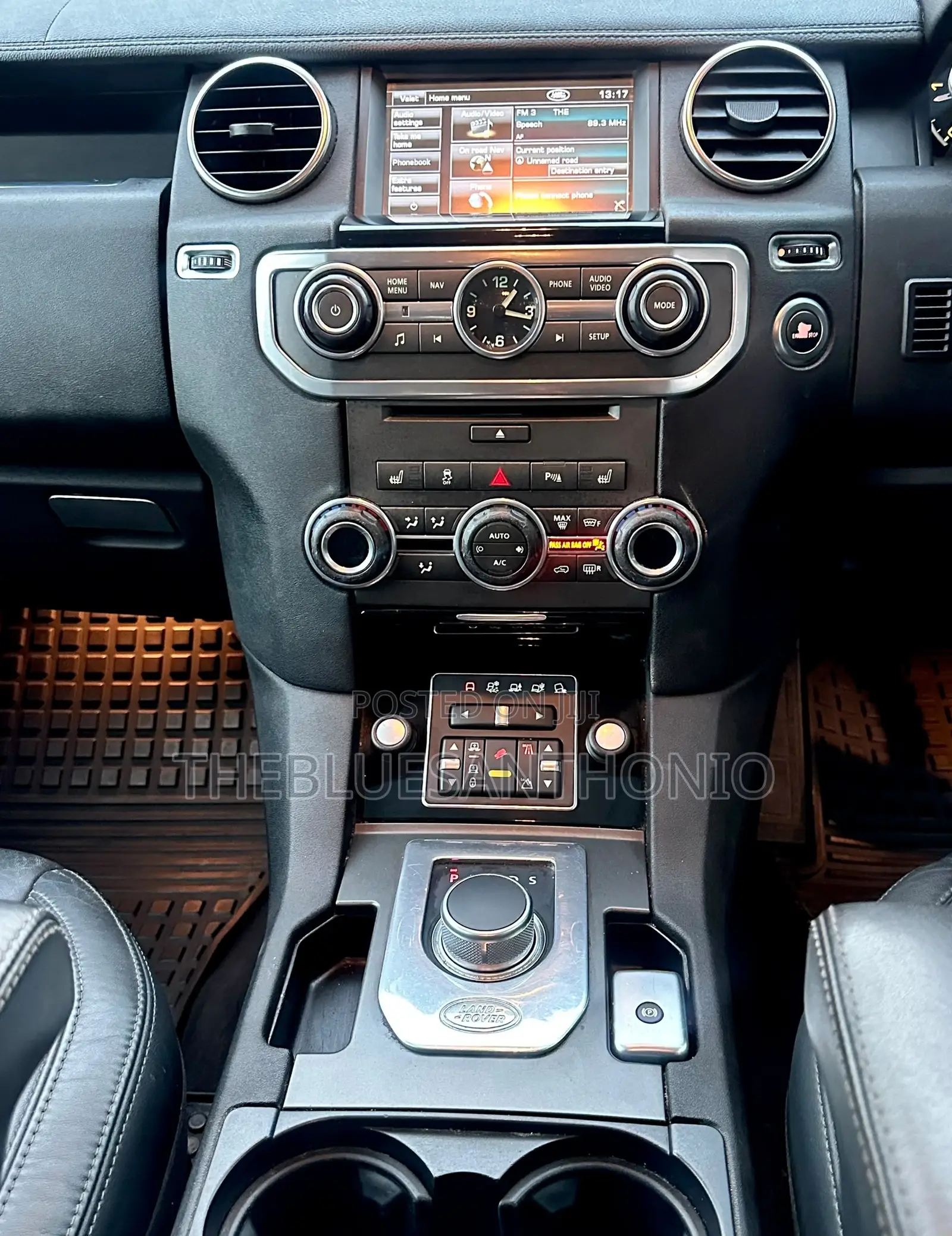 Land Rover Discovery 2013 Blue