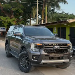 Ford Ranger Wildtrak 2024 Gray