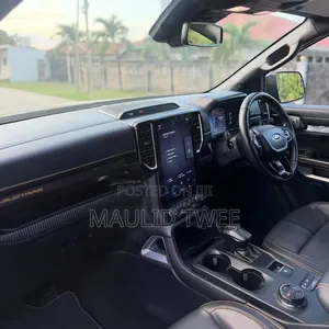 Ford Ranger Wildtrak 2024 Gray