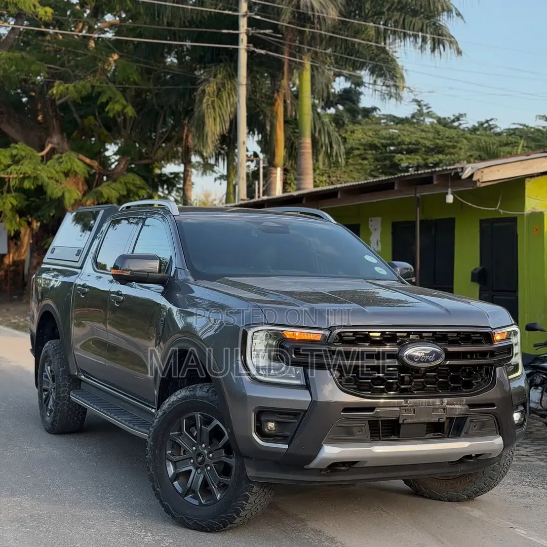 Ford Ranger Wildtrak 2024 Gray