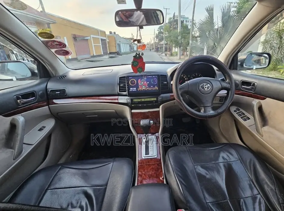 Toyota Premio 2004 Pearl