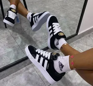 Ladies Adidas Campus