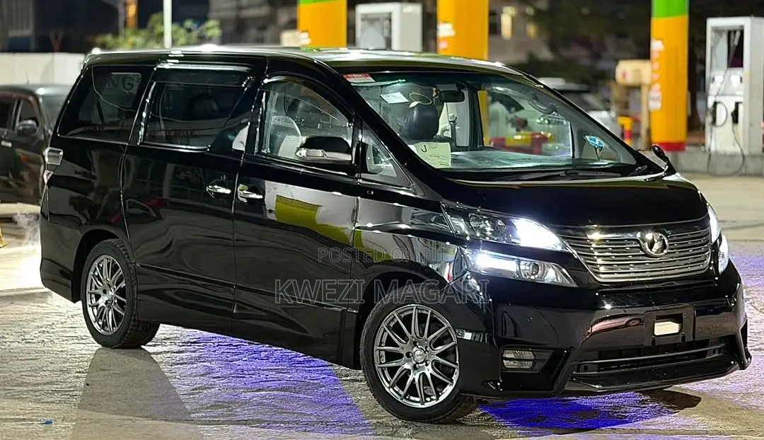 Toyota Alphard 2010 Black
