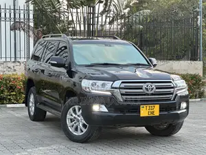 Toyota Land Cruiser 2021 Black