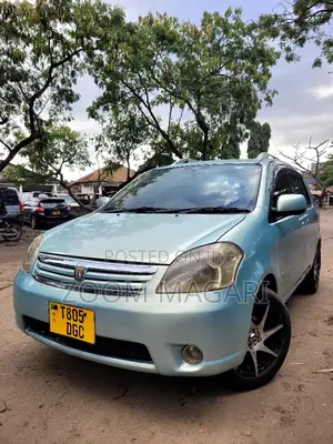 Toyota Raum 2003 Blue