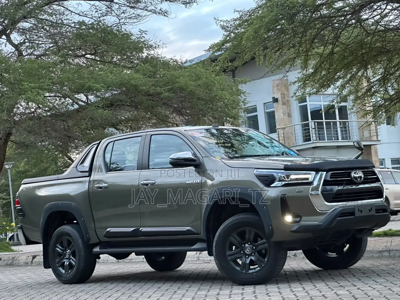 Toyota Hilux 2022 Gray