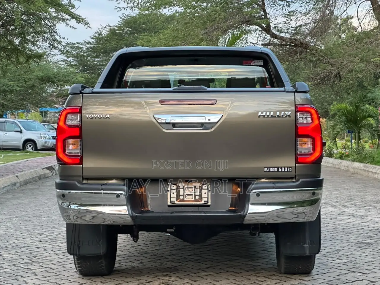 Toyota Hilux 2022 Gray