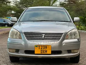 Toyota Premio 2004 Silver
