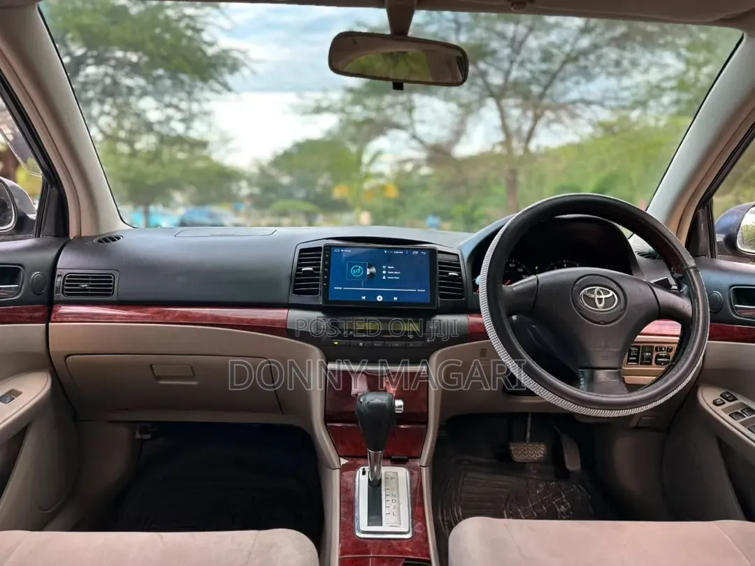 Toyota Premio 2004 Silver