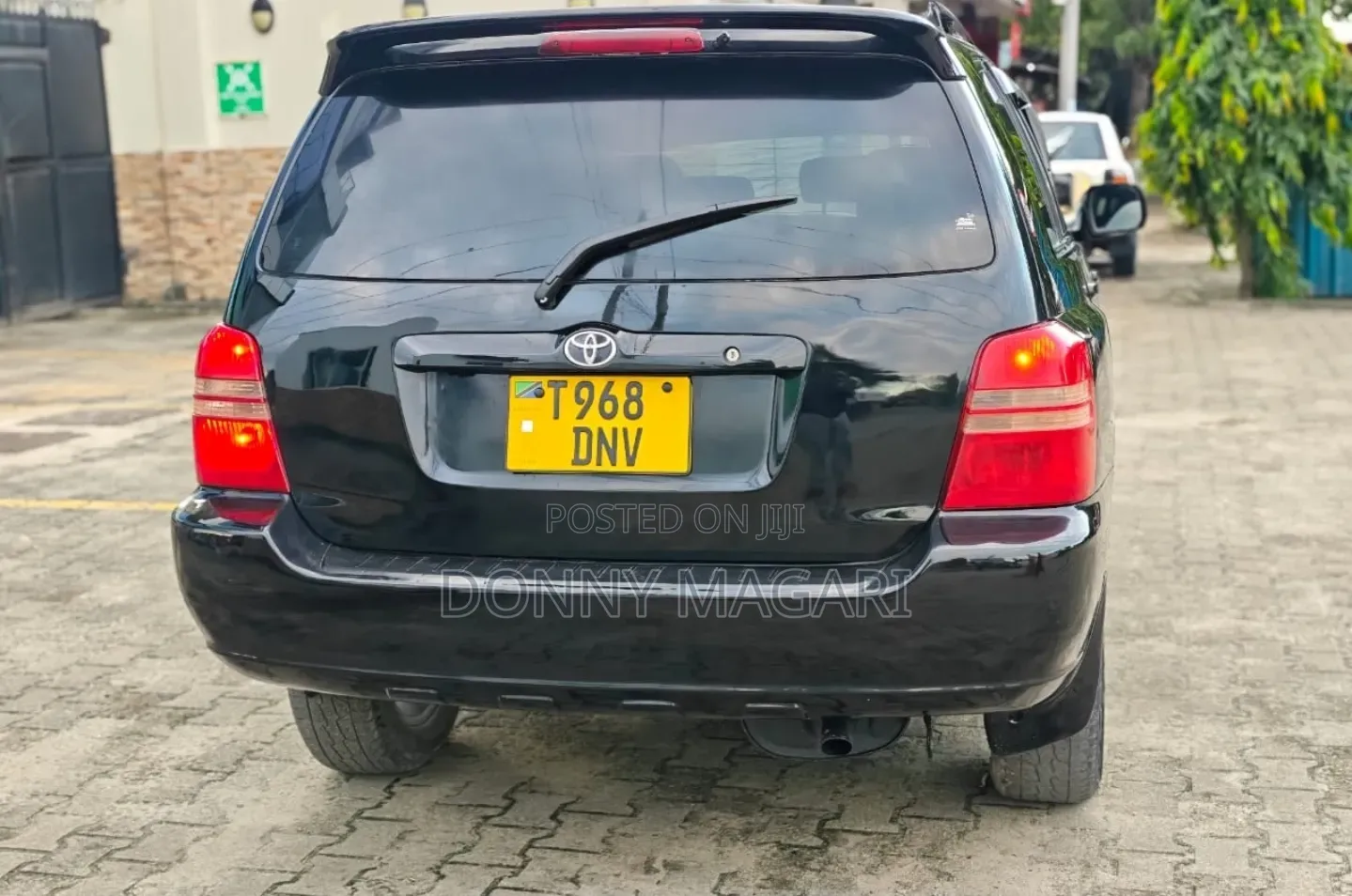 Toyota Kluger 2004 Black