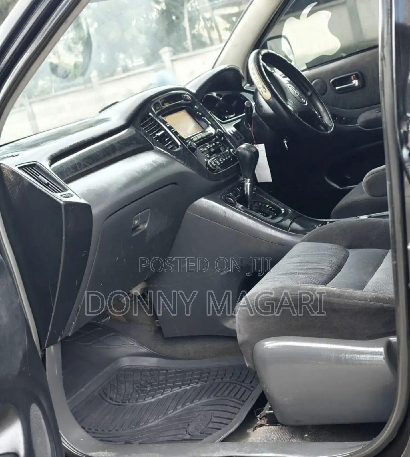 Toyota Kluger 2004 Black