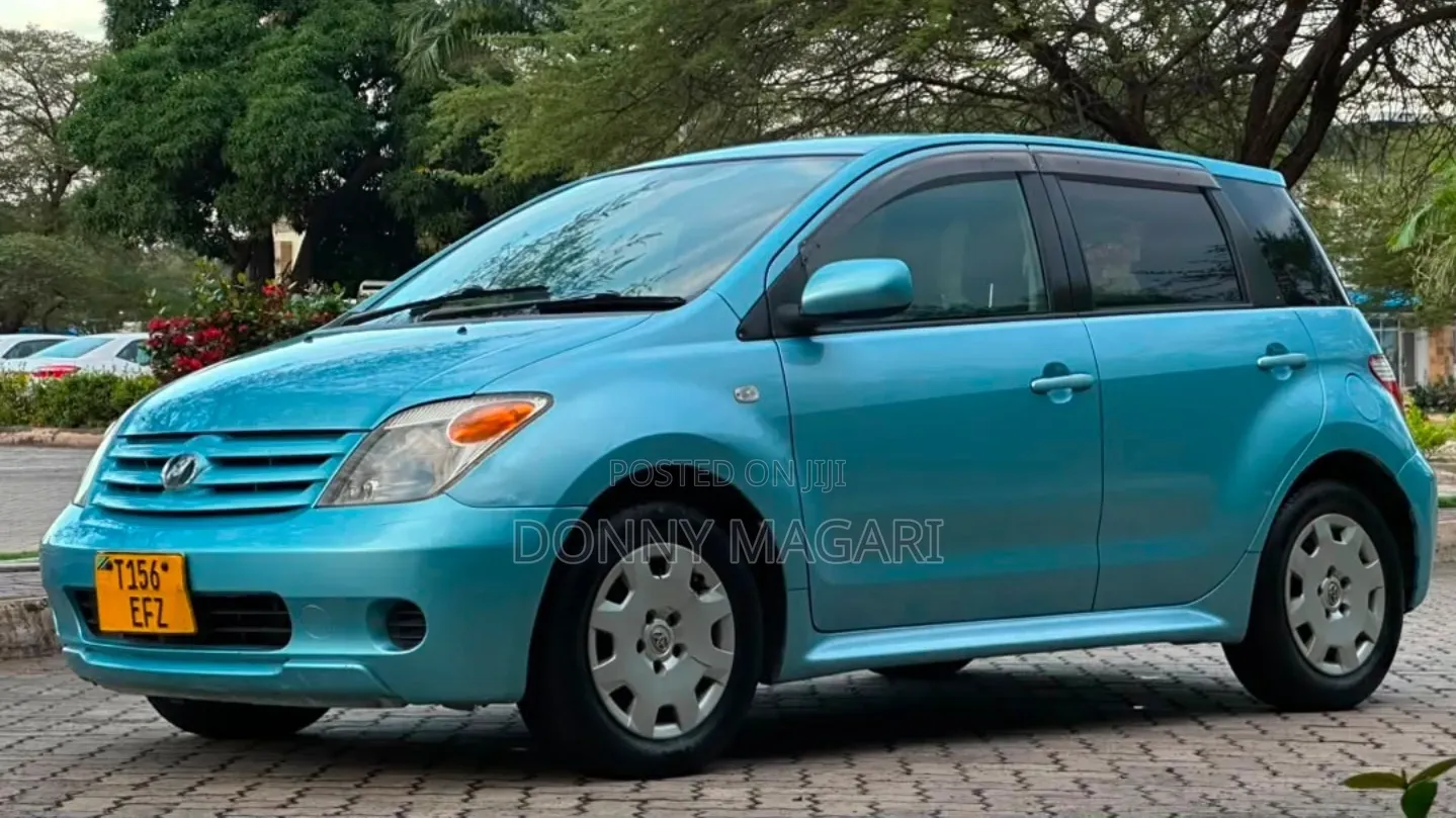 Toyota IST 2006 Blue