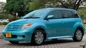 Toyota IST 2006 Blue
