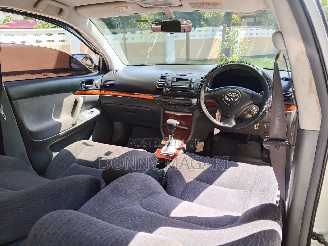 Toyota Premio 2004 Silver