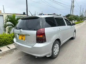 Toyota Wish 2005 Silver