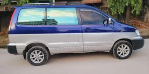 Toyota Noah 2003 Blue