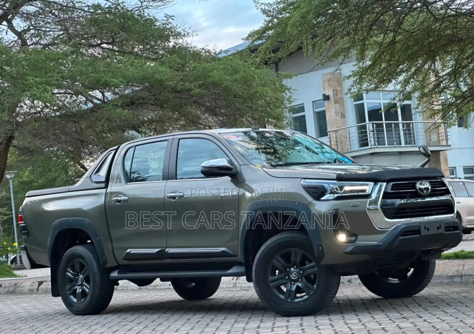 Toyota Hilux 2022 Gray