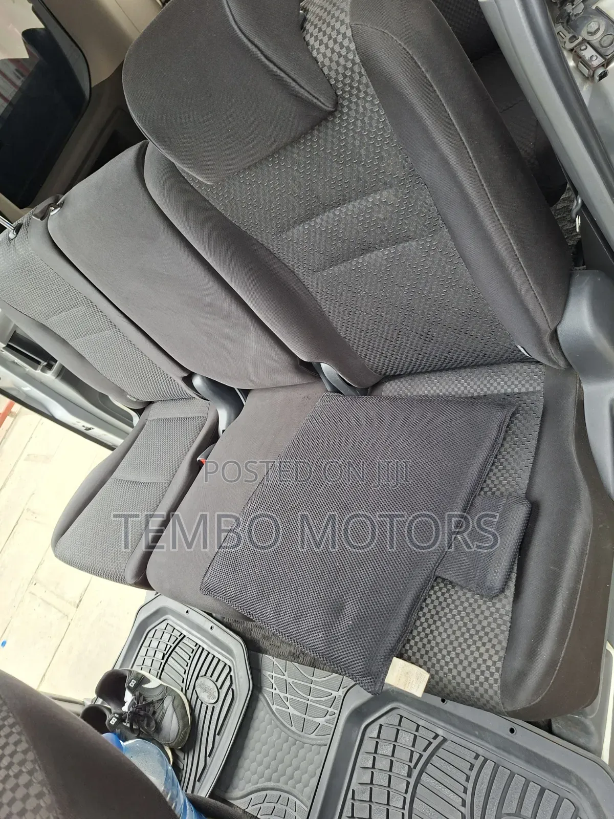 Toyota Noah 2007 Silver