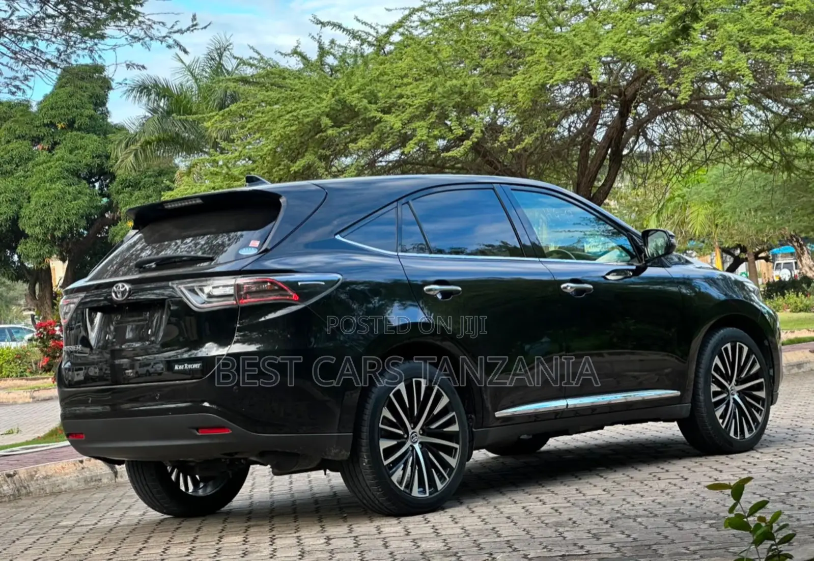 Toyota Harrier 2014 Black