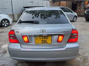 Toyota Premio 2005 Silver