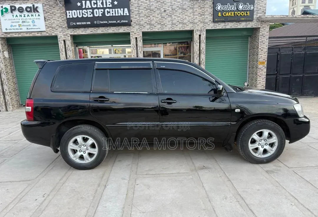Toyota Kluger 2005 Black