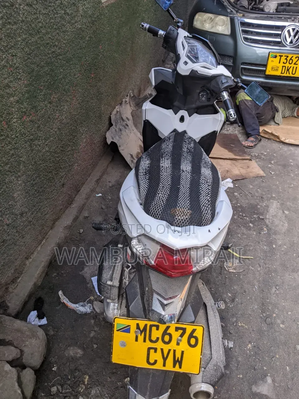 Honda CB 2025 White