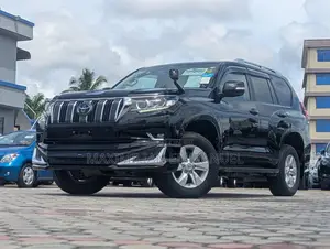 Toyota Land Cruiser Prado 2021 Black