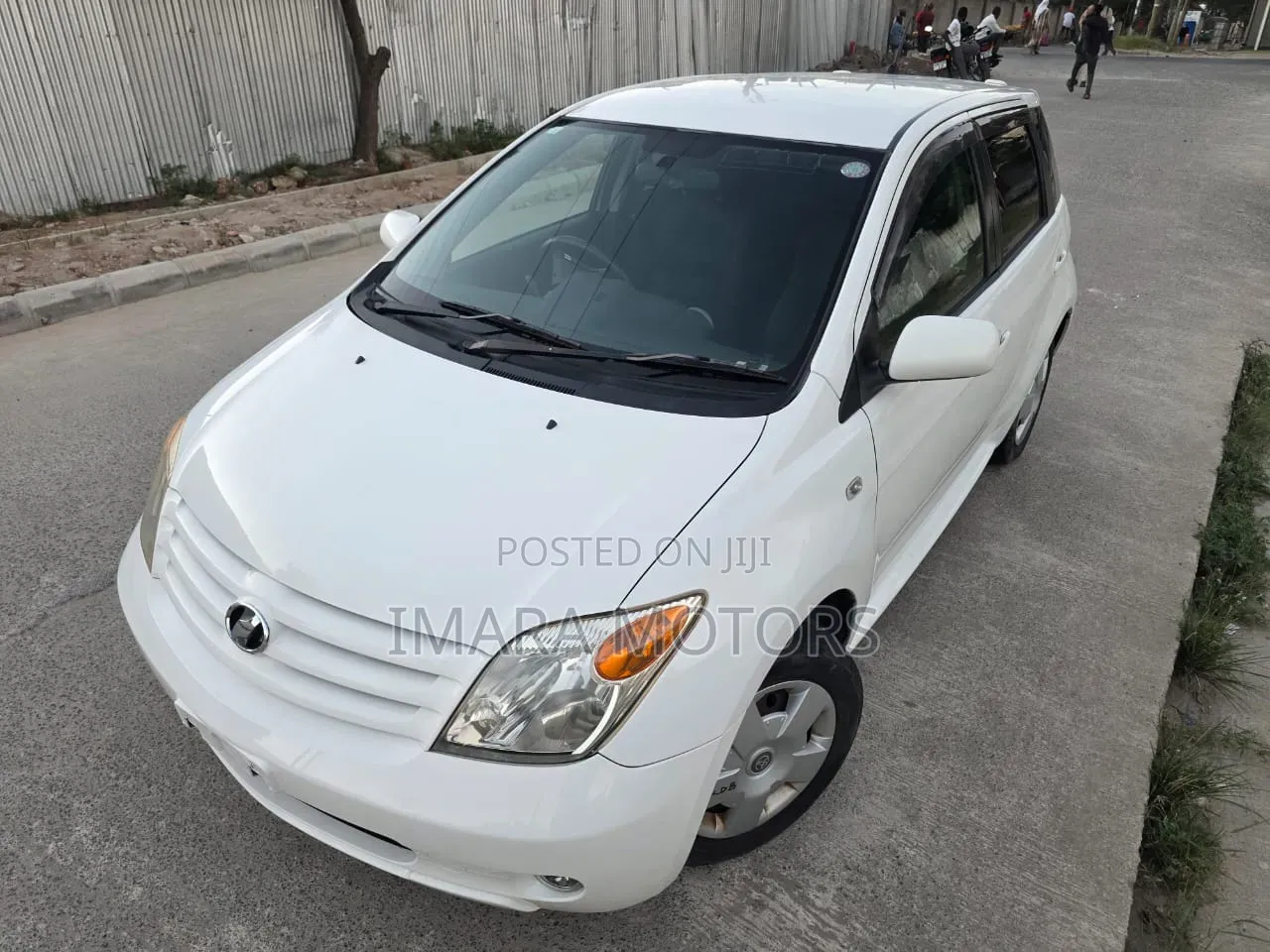 Toyota IST 2006 White